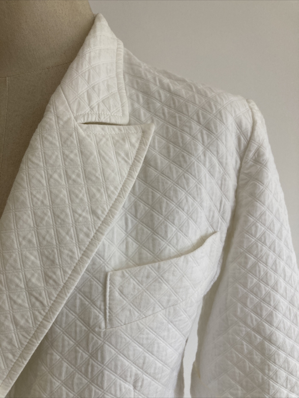 VINTAGE 1970s/80s Rodier Paris Double Breasted White Jacket, Size 18" pit to pit 2