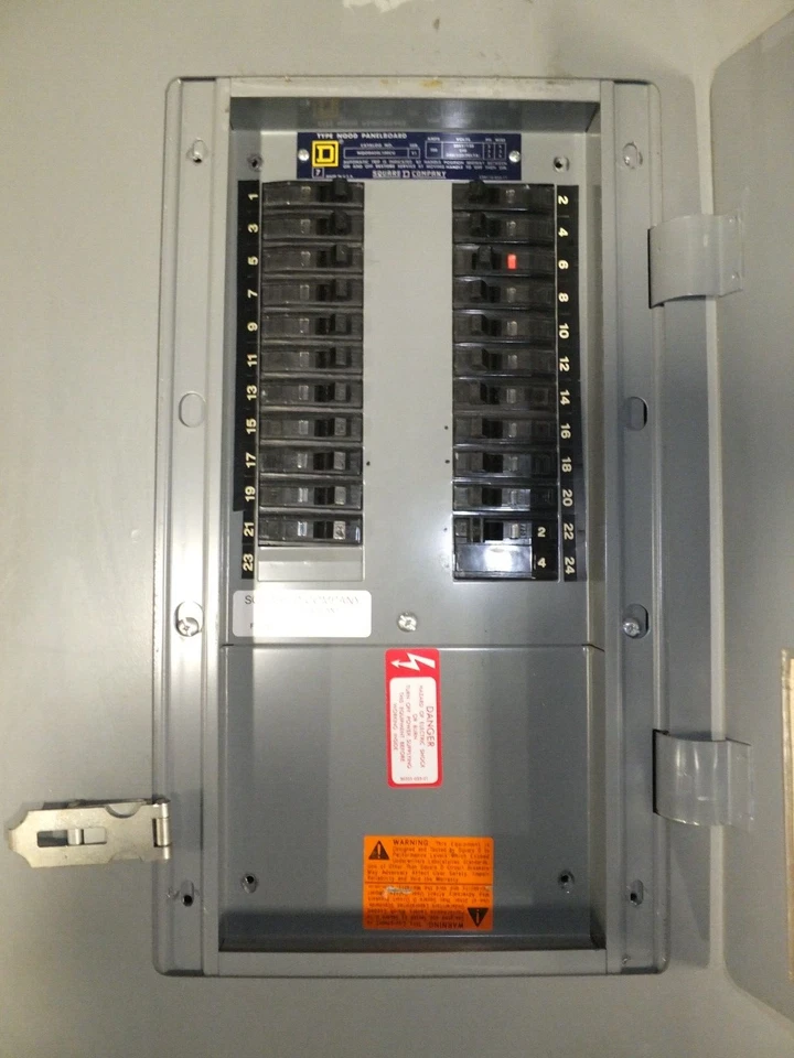 SQUARE D - NQOD424L100CU - 100 A - 208/120 V - ГЛАВНАЯ ЗАЖИМНАЯ ПАНЕЛЬ # 257 - Изображение 3 из 4