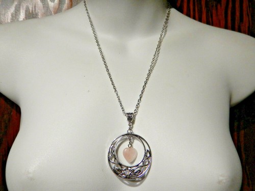 CÍRCULO NUDO CELTA CORAZÓN CUARZO ROSA Colgante Rosa Tono Plata Cristal Luna H5 - Imagen 5 de 5