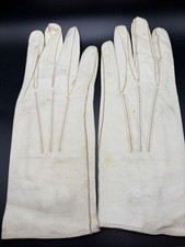 Vintage 1950s Ivory Kid Leather Gloves Womens Dress Formal Wrist Snap Size 6