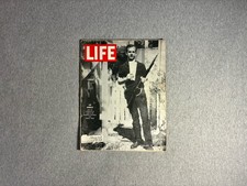 Life Magazine February 21 1964 Lee Harvey Oswald Cover JFK Kennedy Assassination