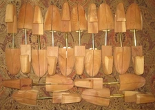 7 ASSORTED ESTATE SOLID CEDAR WOOD WOMENS SHOE TREES SZ M/L EX COND! FREE SHIP!