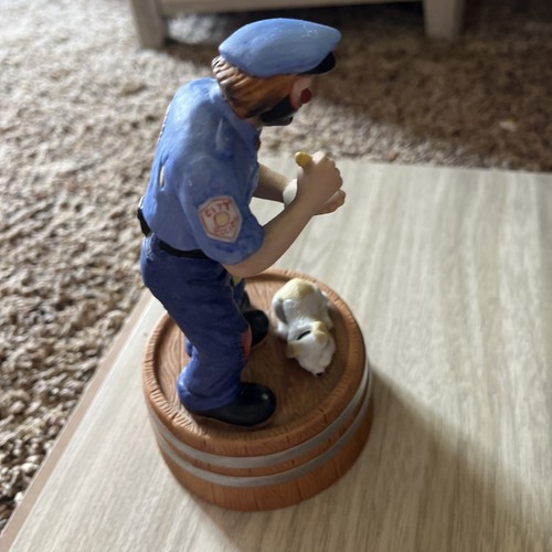 Policeman Music box Company - Picture 7 of 7