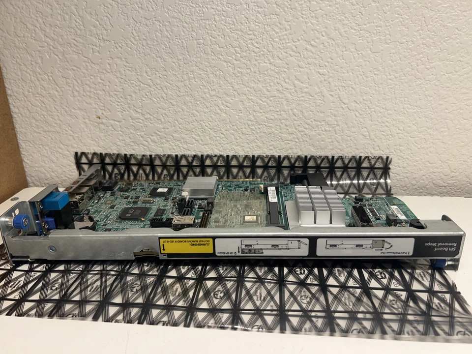 HP 735512-001 ProLiant DL580 Gen8 Serial Peripheral Interface SPI Board - Image 4 of 4