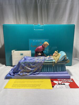 Disney Love's First Kiss Aurora Phillip Sleeping Beauty statue 1312/1959 SIGNED