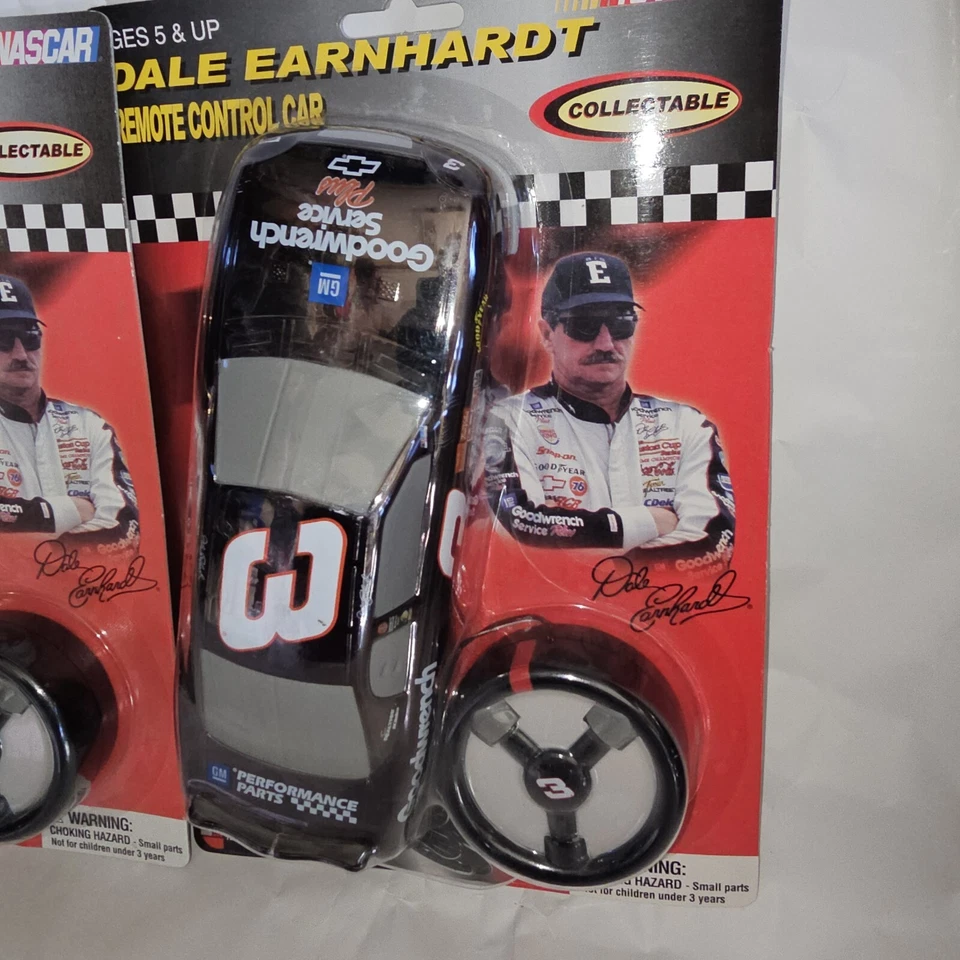 Dale Earnhardt Sr & Jr RC Control Remoto Coche Lote Columbia Sunoco Mini Dorado Nuevo Foto 3 de 4