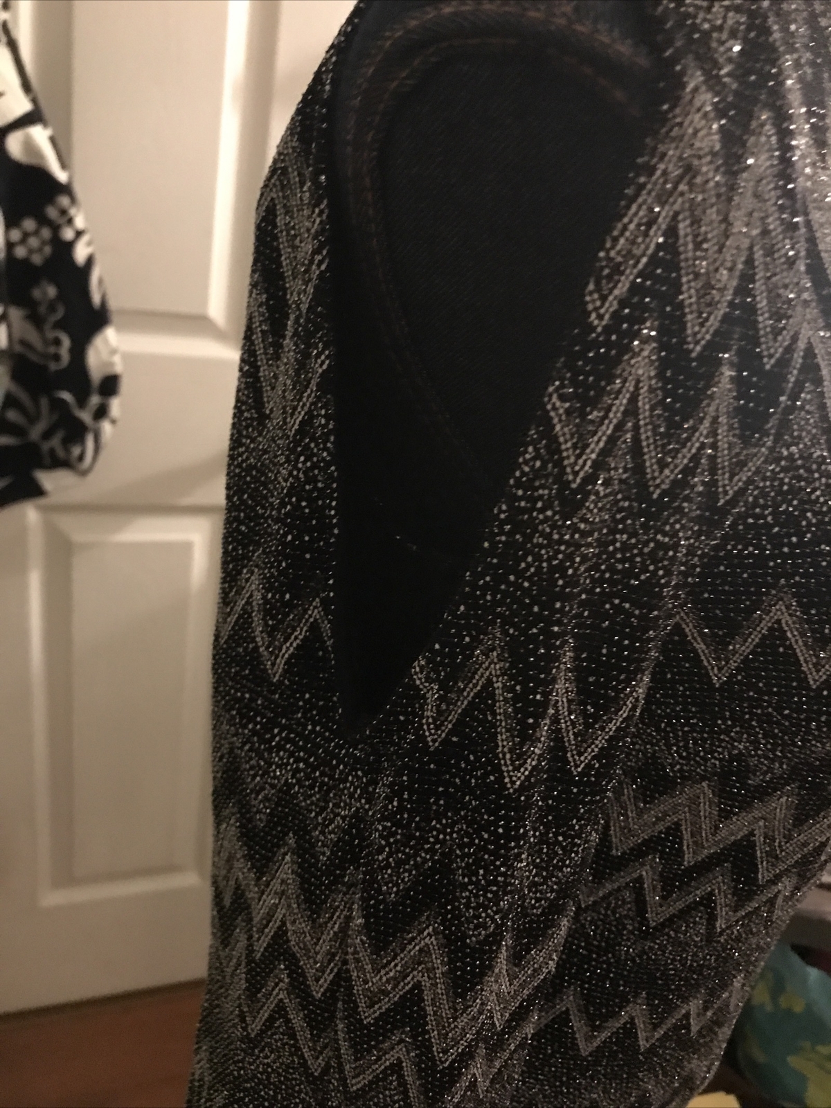 Picture 3 of 5