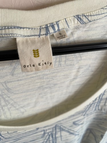Uniqlo Orla Kiely Short Sleeve Shirt Japanese S size Great Condition - Picture 2 of 3