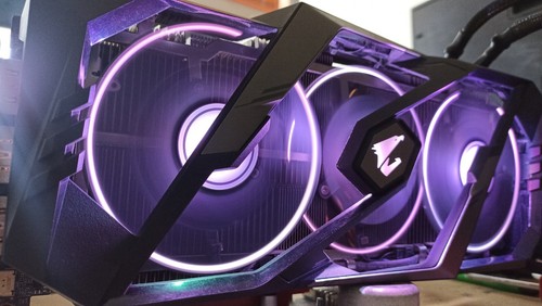 RTX 2080 TI AORUS XTREME 11 Go Gigabyte GV-N208TAORUS X-11GC emballage d'origine