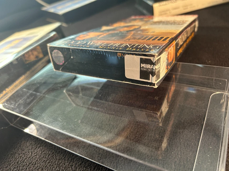 Good Will Hunting Demo VHS Sealed Promo + Blockbuster Clamshell Rental Video - Image 2 of 4