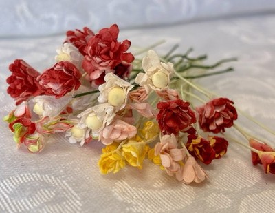 45+/- Dollhouse Miniature Flowers, many colors (lot Multi8)
