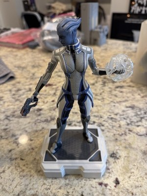 Mass Effect Liara T'Soni Character Collectible Statue No Box