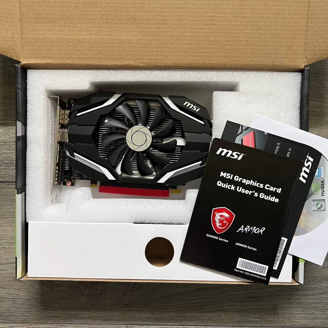 MSI GeForce GTX1050Ti 4G OC　箱付き MSI GeForce GTX 1050 Ti 4G OC ARMOR Video Card PCI-E GDDR5 HDMI