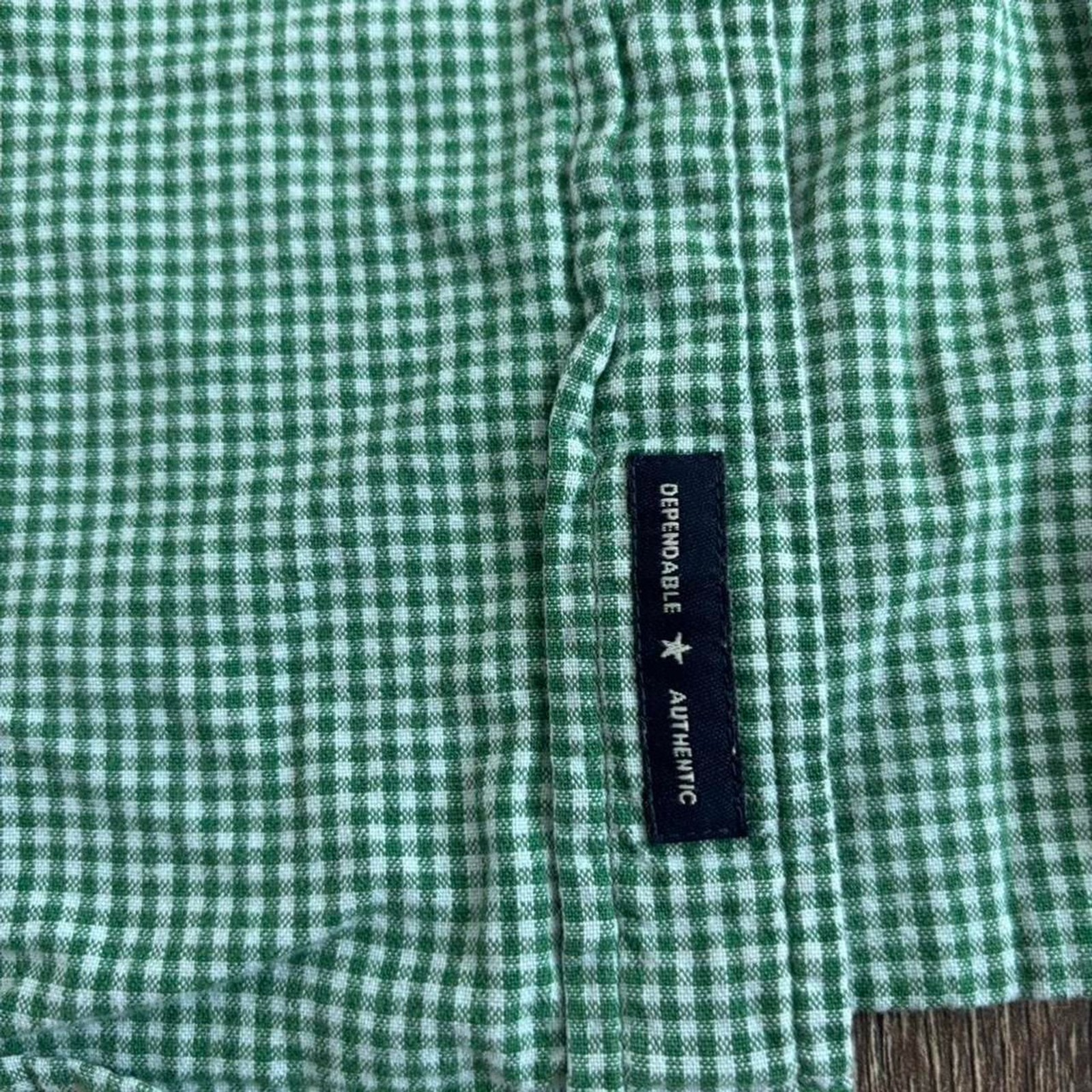 American Eagle green gingham button up shirt Size… - image 2