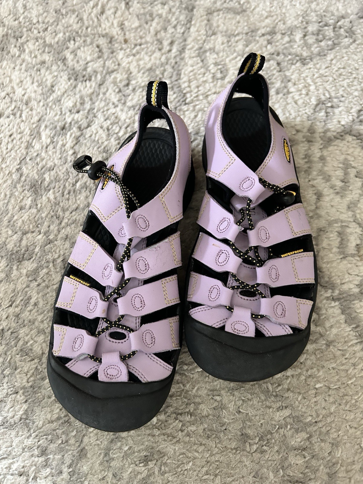 Sandali Keen donna taglia 6 viola chiaro chiusura pizzo scarpe impermeabili outdoor