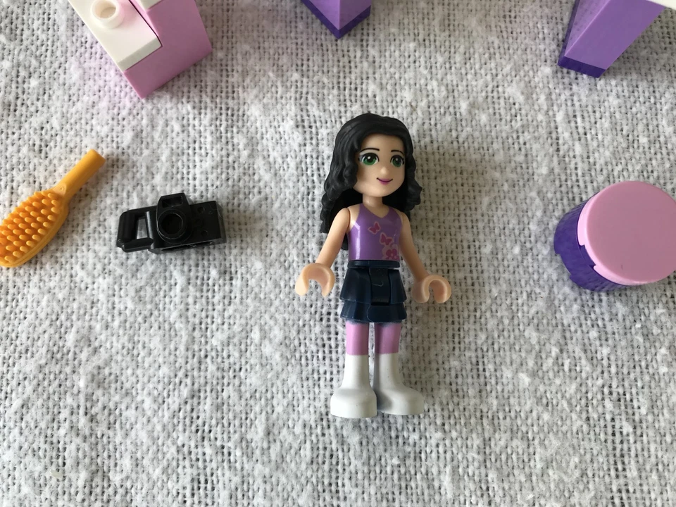 LEGO FRIENDS: Emma's Fashion Design Studio (3936) Completo, sin instrucciones Foto 2 de 4