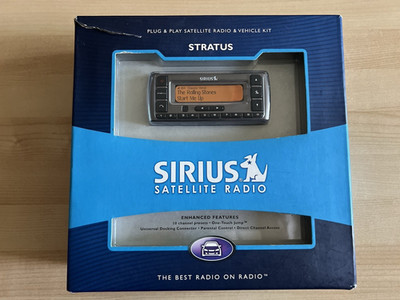 Sirius Stratus SV3-TK1 Car Satellite Radio & Vehicle Kit Plug & Play Open Box