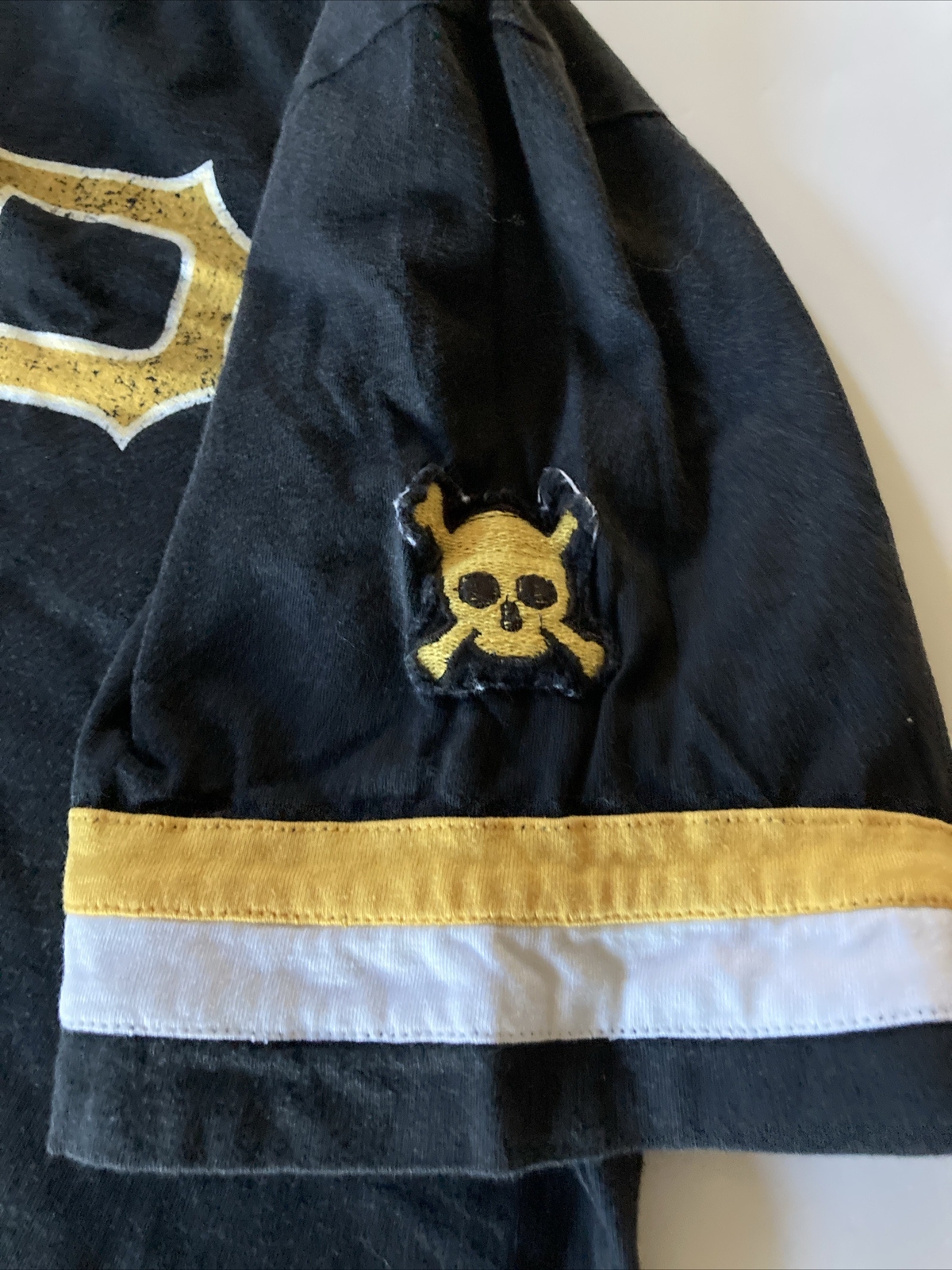 Red X Jacket Brand Pittsburgh Pirates TShirt Adult XL MLB Baseball