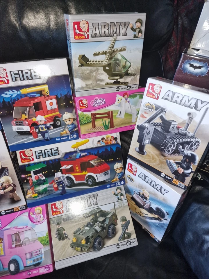 Sluban Educational Bricks Compatible Set (ARMY/GIRL'S DREAM/FIRE) - Image 3 of 3