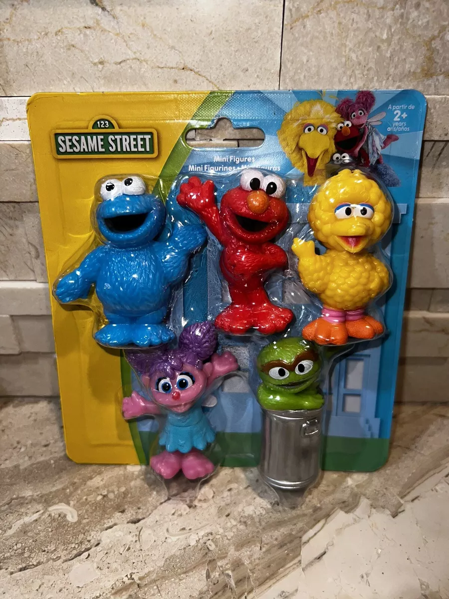 Sesame Street Plastic Mini Figures Grover, Cookie Monster, Abby, Big Bird,  Elmo