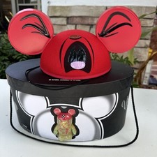 Disney Vinylmation Urban #4 Ears Hats + Collectible Figure Limited of 600