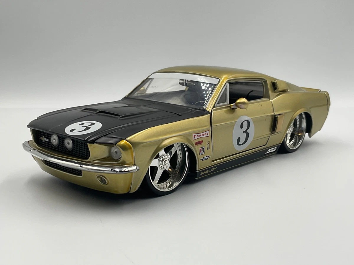 Jada Toys Ford Mustang Shelby GT500 Contemporary Manufacture