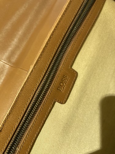 Hugo Boss Echtleder Aktentasche / Aufsatztasche hellbraun/braun Zahlenschloss LESEN - Bild 10 von 19