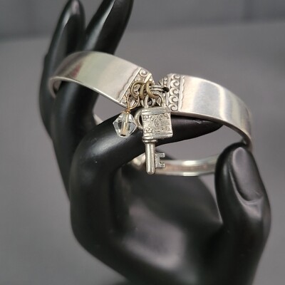 Rogers Signed Silver Tone Utensil Fashion Bracelet Lock Key Charm 5 3/4 in