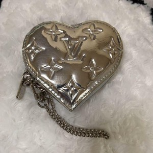 heart coin purse louis vuitton