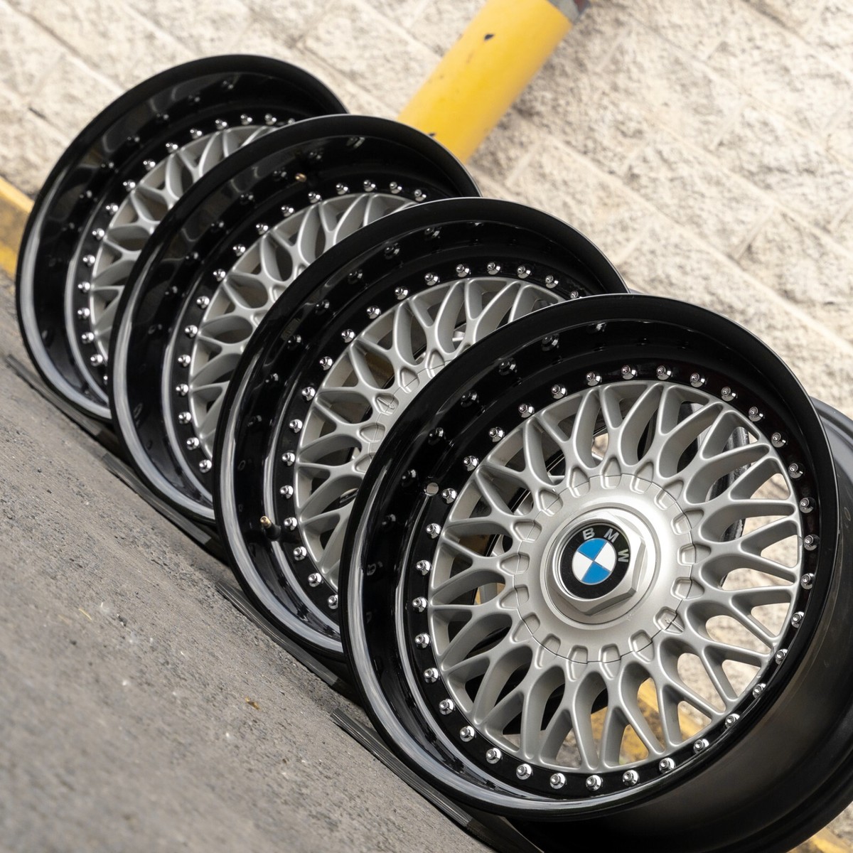 BMW 540i 750iL E34 E32 E36 E31 17