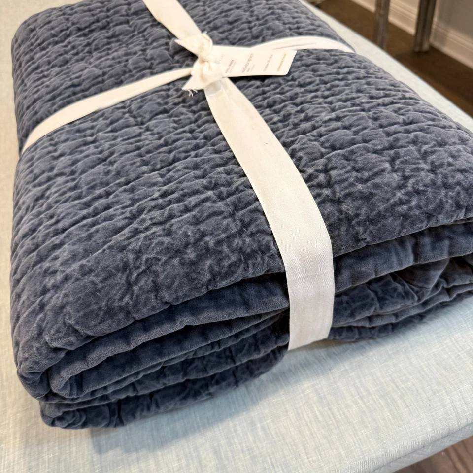 COLCHA ARTESANAL DE TERCIOPELO LAVADO GRANERO DE CERÁMICA, COMPLETA/REINA ~ AZUL COBALTO Foto 4 de 4