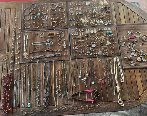 6+ Lbs Mixed Jewelry Lot Wearable Vintage Modern Gold Silver Tone Costume Bundle