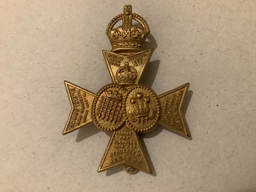 BRITISH MILITARY CAP BADGE 16th BTLN QUEENS WESTMINSTER&CIVIL SERVICE RIFLES VGC