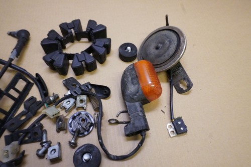 BMW F650 F650 FUNDURO 1994-1996 set of various parts brackets bundle lot - Picture 5 of 9