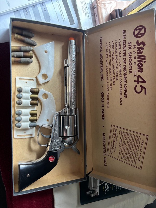 Nichols Ranch Stallion 45 Mark II Six Shooter Cap Gun w/ Pearl Handles & Bullets