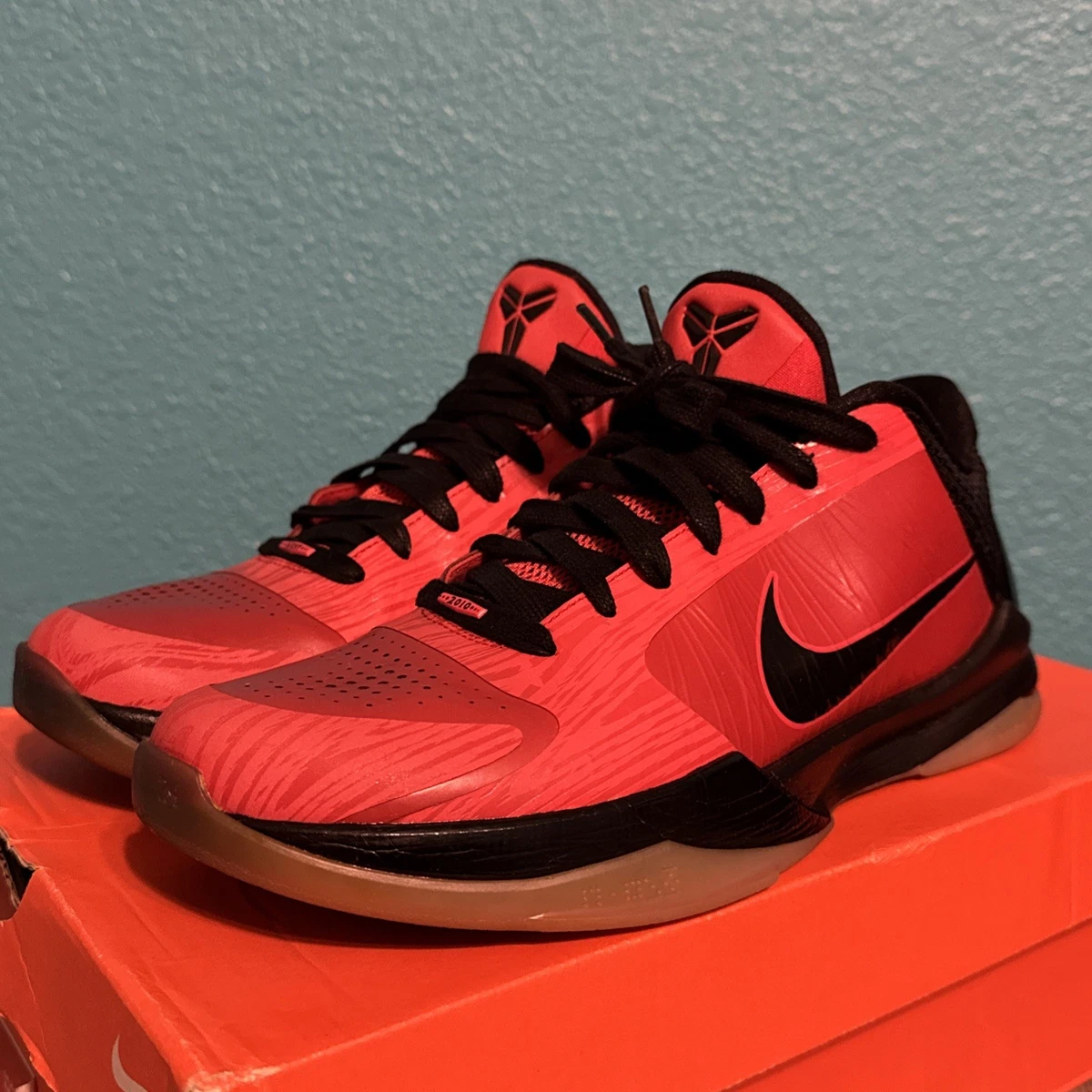 Size 9.5 Nike Zoom Kobe 5 Daring Red/ Black/White All Star 2010 OG Damaged ￼ Nike Zoom Kobe 5 All Star | eBay main image 3