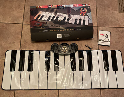 FAO Schwarz Giant Dance Mat Piano Over 4.2ft(1.3m) Long 10 Built