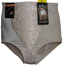 BALI Light Control Shaping Brief Panty DFX372 NUDE Size: Medium 6 NWT 31