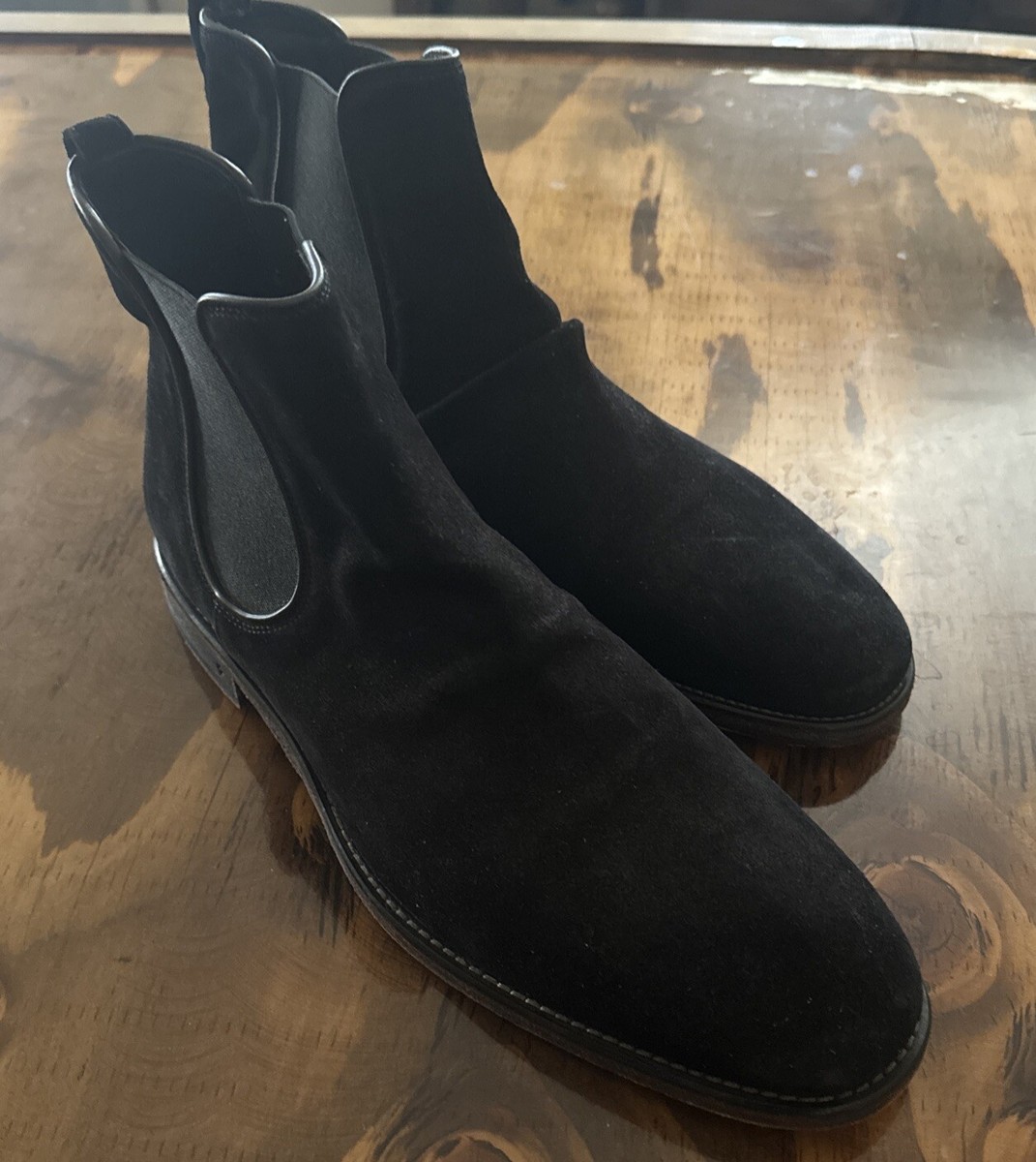 John Varvatos Black Amsterdam Chelsea Boot Size 7 John Varvatos Amsterdam Chelsea Boot in Navy | Smart Closet main image 4