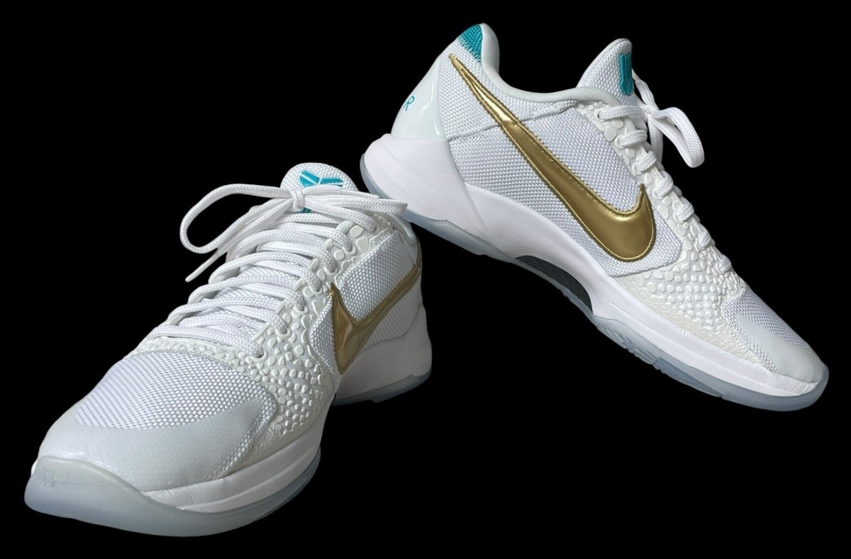 Nike Kobe 5 Protro Undefeated x Zoom What If Pack - Unlucky Nike Kobe 5 Protro Undefeated x Zoom What If Pack - Unlucky