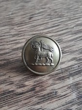  Army button Queens Royal Regiment West Surrey?  17 mm 