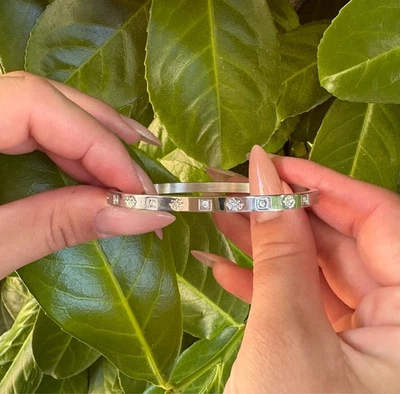 Jonc argenté avec strass en acier inoxydable - Photo 1/3