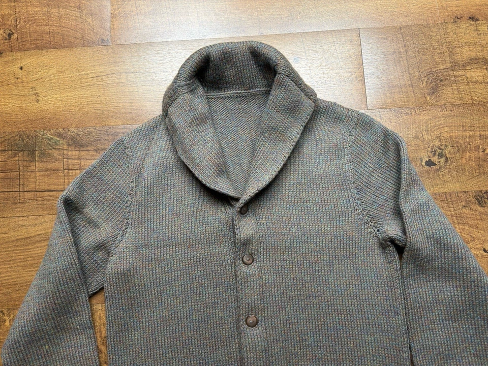 Vintage Handmade Men’s Cardigan Knit Sweater Shawl 100% Wool Size Medium - Image 2 of 4