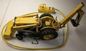 Ford Industrial 4000 TractorFront Loader and Back Hoe Remote Control Toy