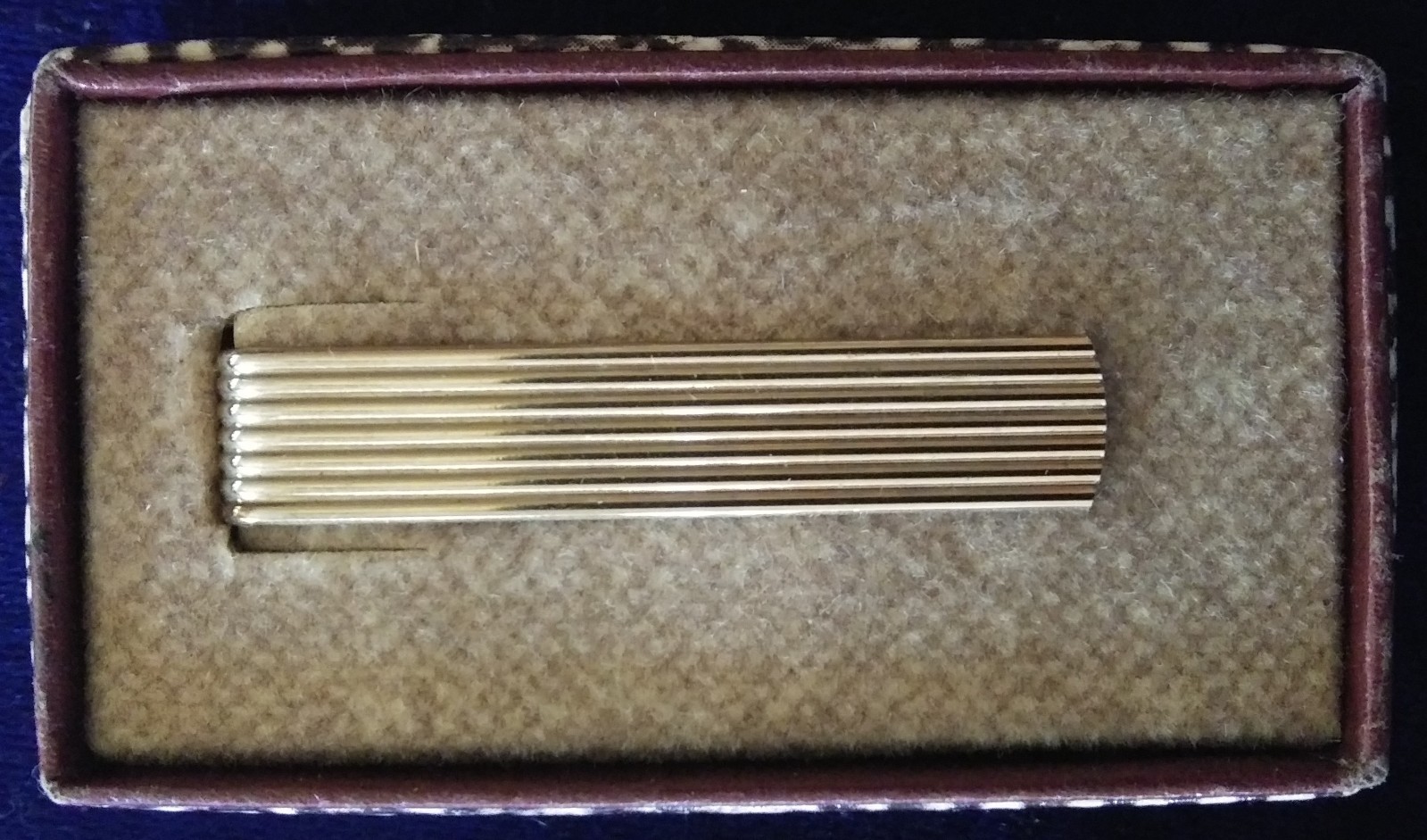 Picture 1 of 6