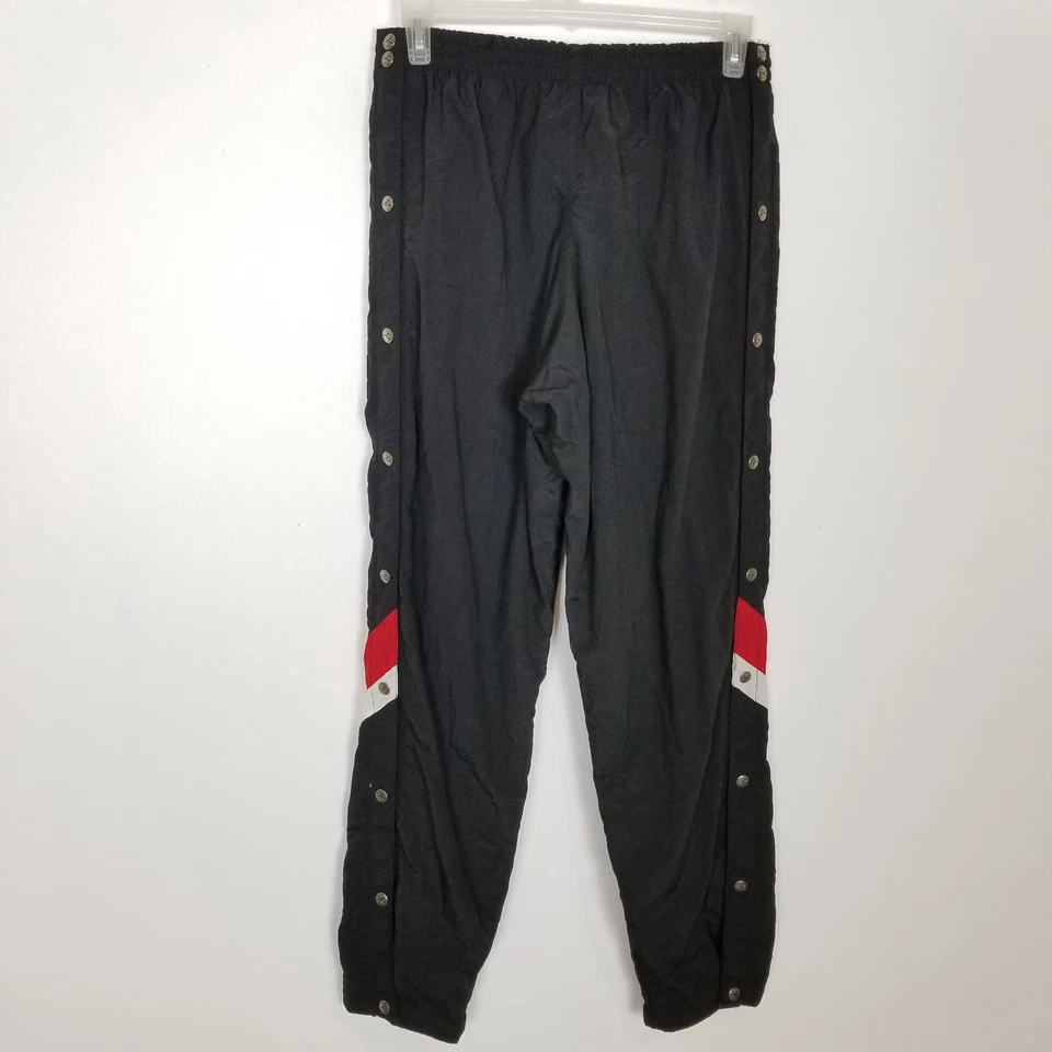 De Colección Diadora Hombres Pantalones Cortavientos Laterales a Presión Talla XL Negro Y2K Cintura Elástica Retro Foto 4 de 4