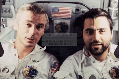 CERNAN AND SCHMITT ABOARD APOLLO 17 LUNAR MISSION 1972 4X6 POSTCARD PHOTO