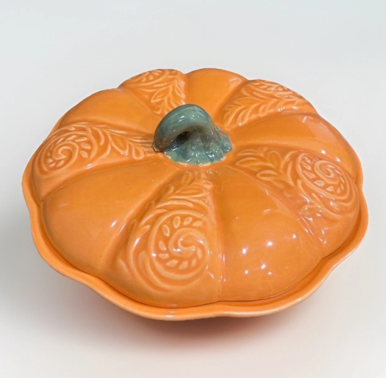 Avon Seasonal Pumpkin Pie / Casserole Collectable Baking Dish with Lid