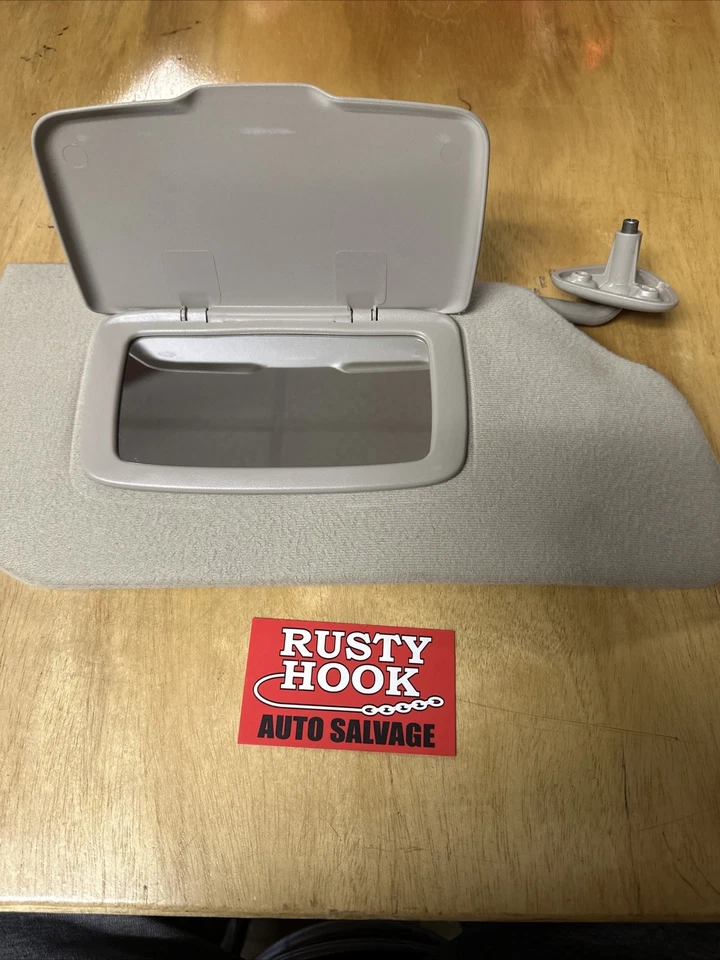 1995 - 2005 年雪佛兰骑士庞蒂亚克 Sunfire 乘客右手侧布遮阳板 — 第 2/4 张图片