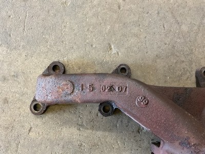 94-04 Land Rover Discovery 1 2 Right Exhaust Manifold HRC2940 ERR7394 OEM C37